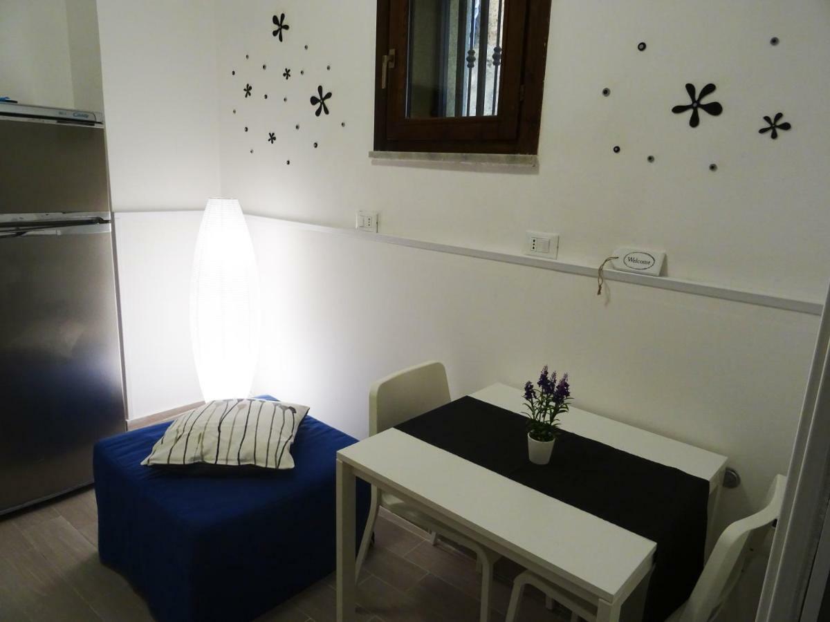 Around Cassaro Holiday House 巴勒莫 外观 照片